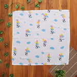 Muslin towel for babies with panda balloon print. 70x70 cm. Lightweight, soft & adorable.