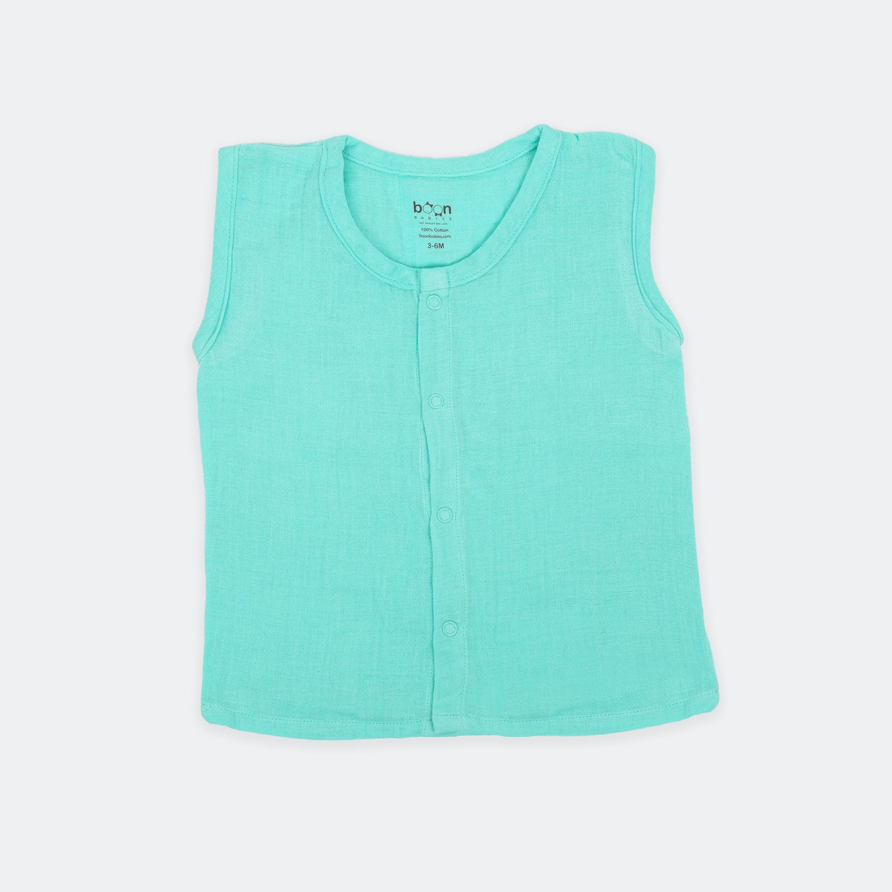 Breathable crinkled muslin jabla and shorts set for babies (3–18 months), perfect for soft everyday comfort.