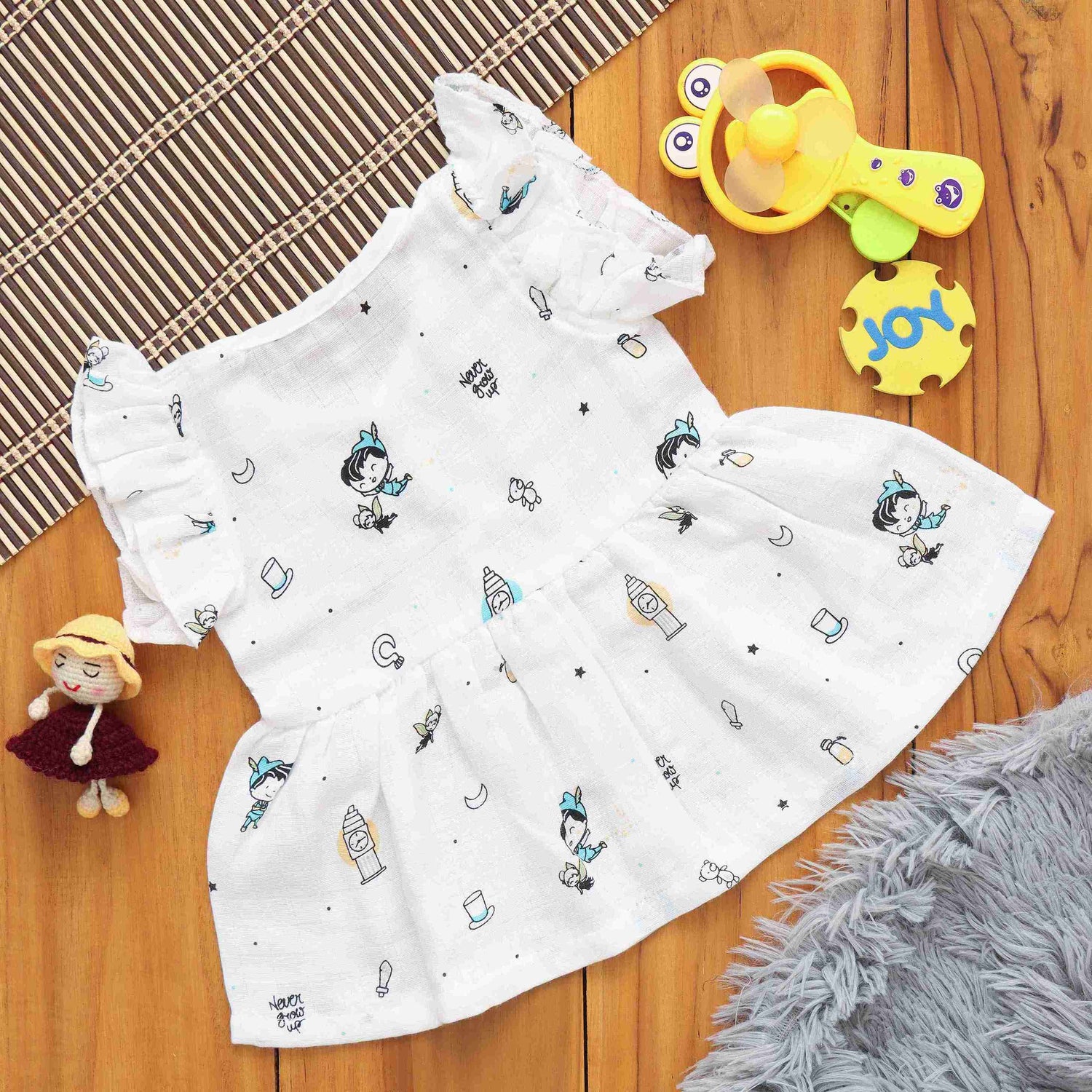 Little Explorer: Soft Muslin Frock with Delightful Prints for Infants