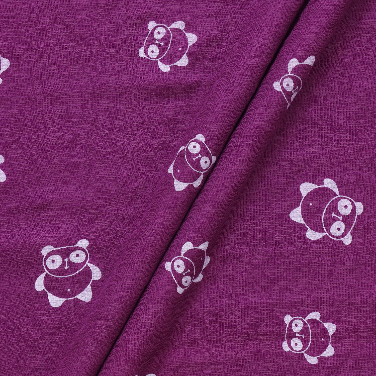 Snuggly Prints: Cute 6-Layer Blanket for Little Ones