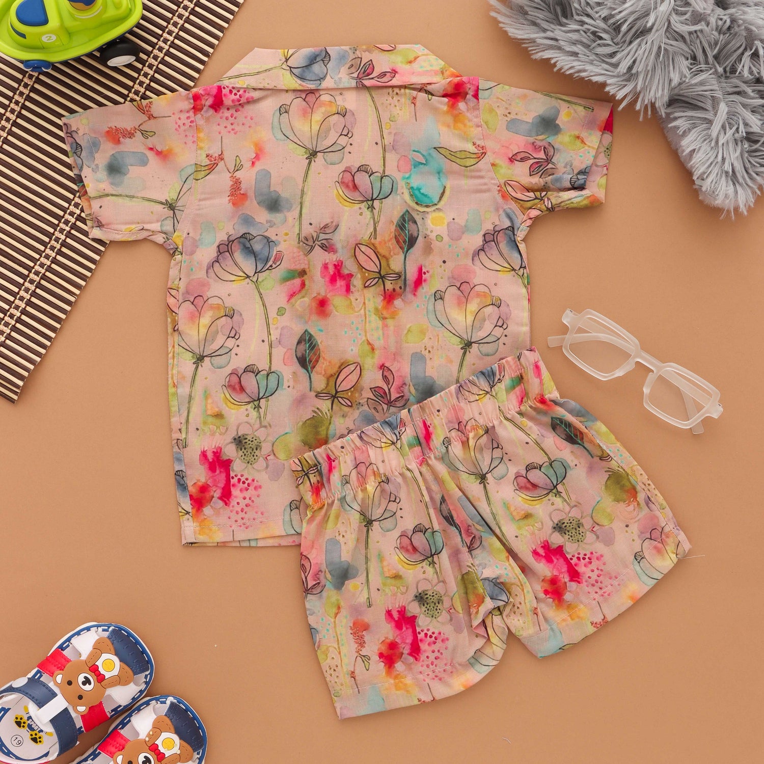 Floral Fun: Stylish Boys' Floral Printed Shirt and Shorts Set