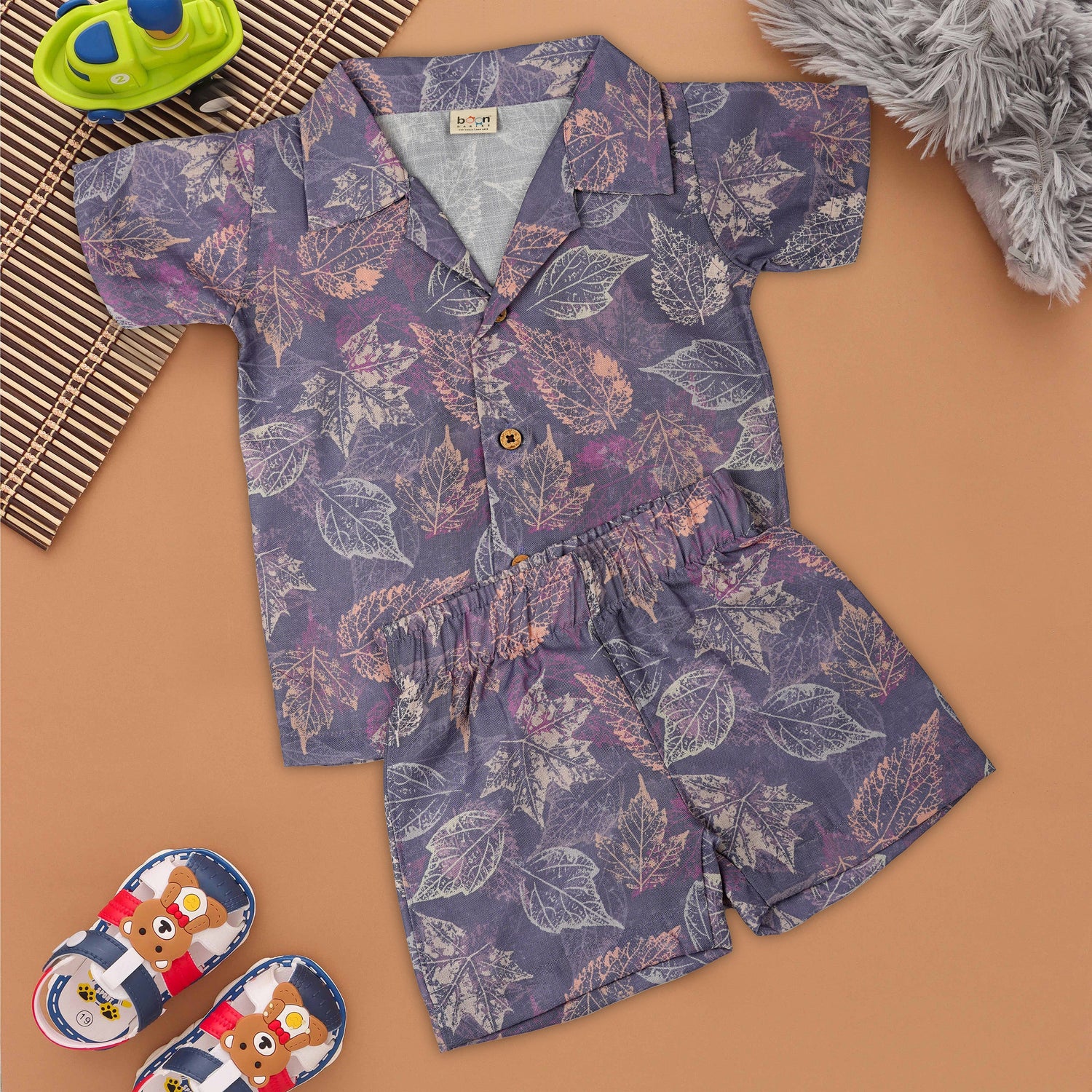 Treetop Tots: Adorable Boys' Shirt and Shorts Set with Leaf Prints