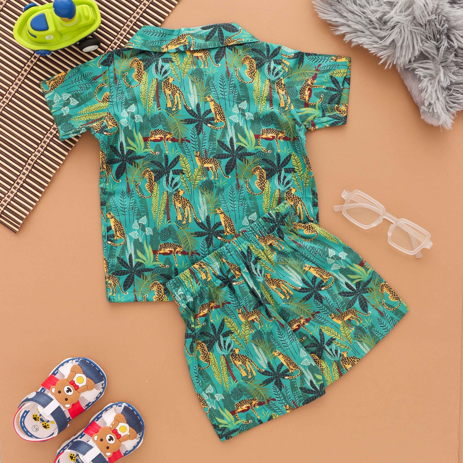 Adventure Ready: Boys Shirt and Shorts Combo