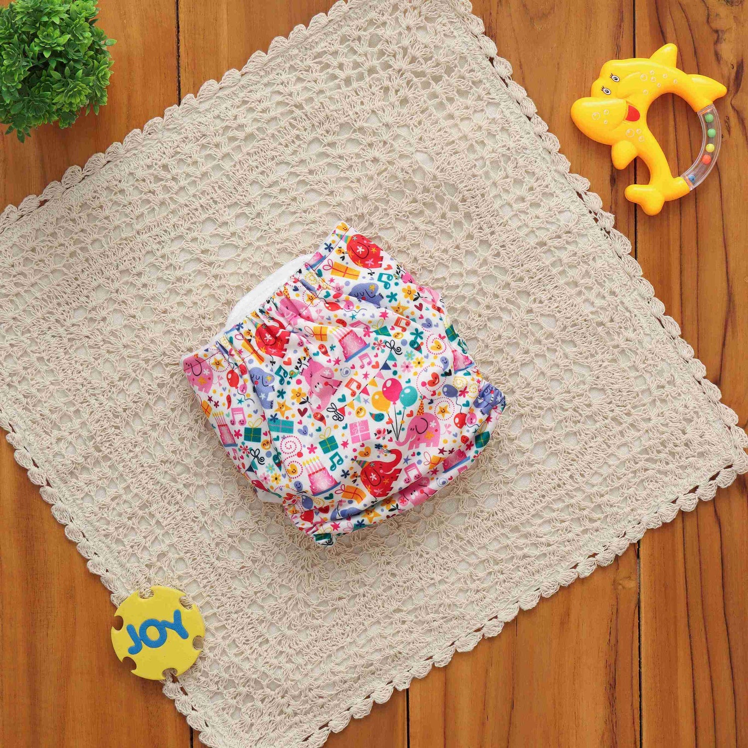 Delightful Cloth Diapers for Babies - Eco-Friendly and Soft