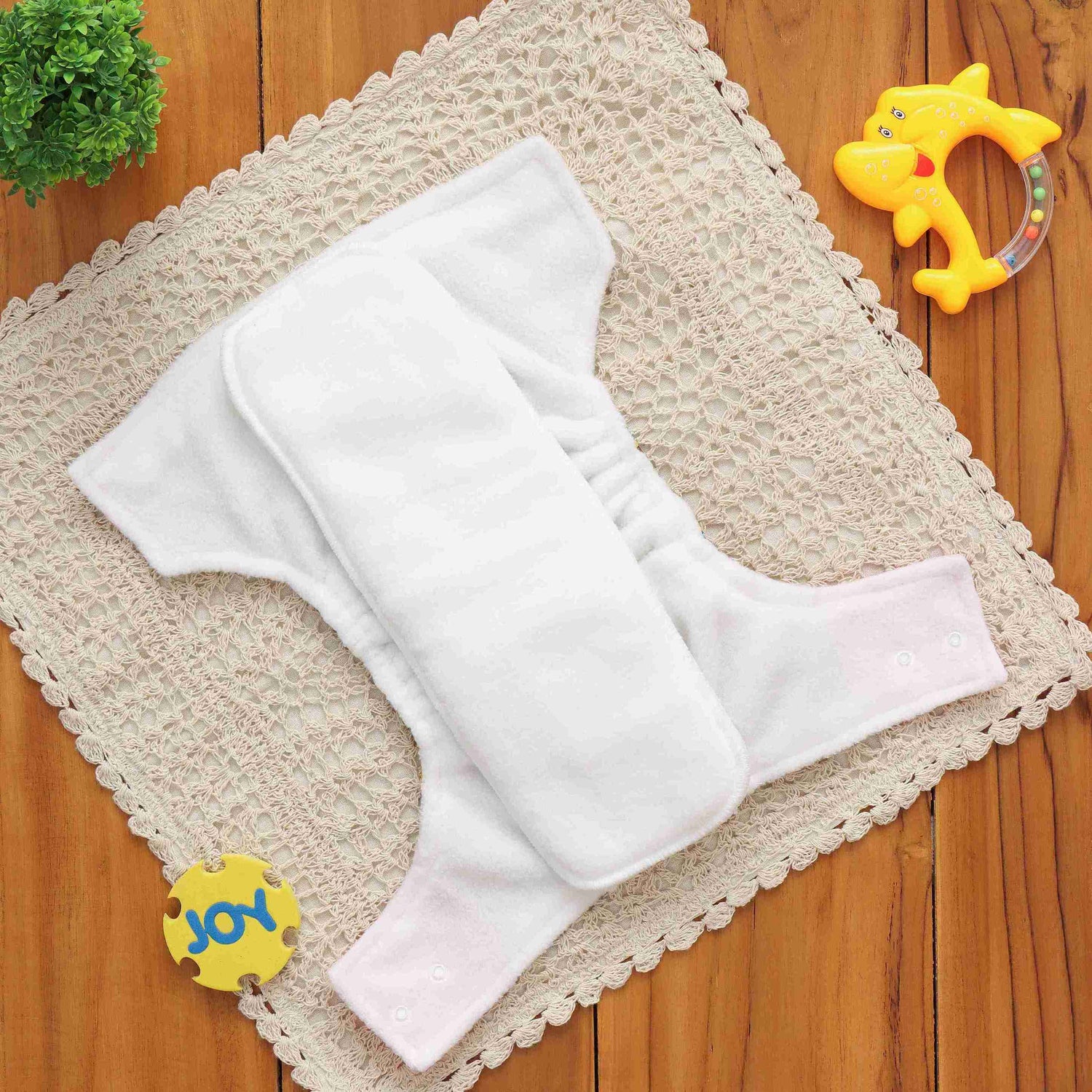 Chic and Soft Reusable Diapers for Newborns - Eco-Friendly Care