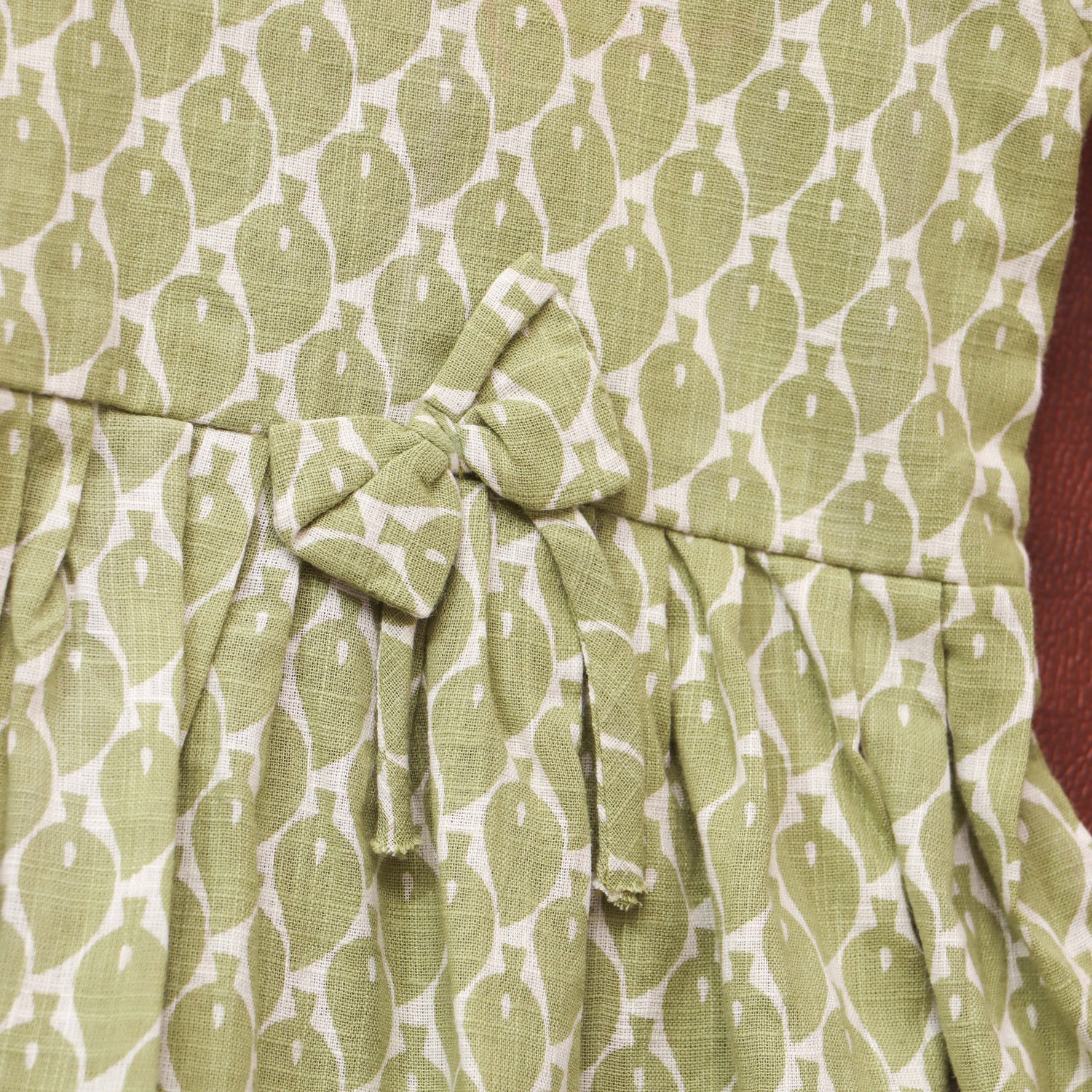 Leafy Luxe: Green Pattern Frock for Little Girls