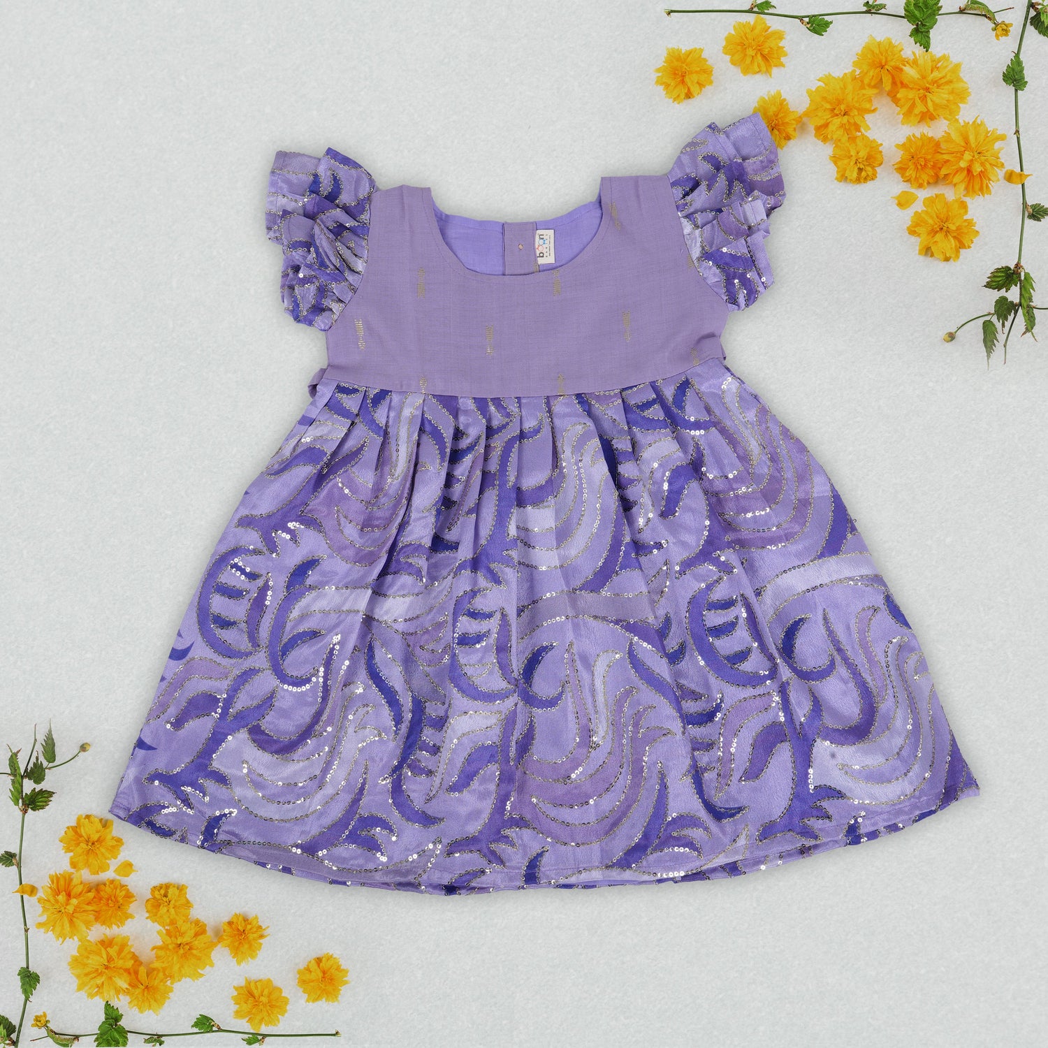 Dazzling Lavender Delight – Glittery Twirls for Little Ones