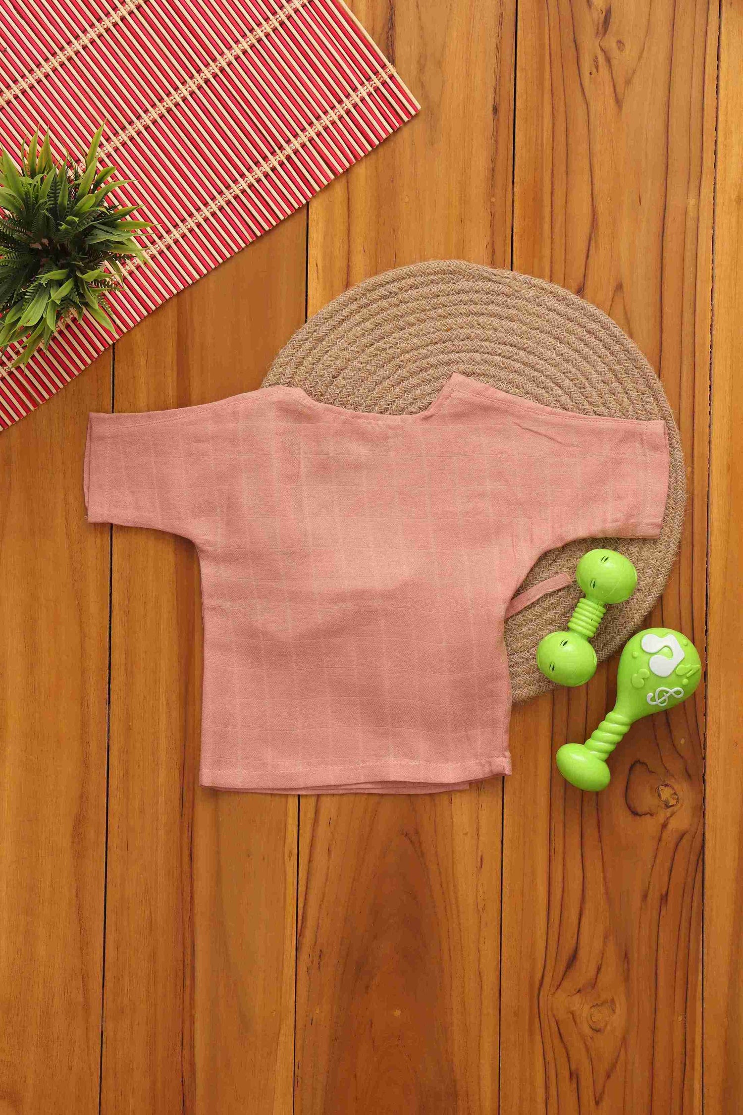 Elegant Solid Colored Muslin Kimono for Babies - Vibrant Comfort