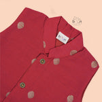 Traditional red silk panjagajam set with a stylish butta jacket – perfect for boys aged 6M to 3Y. A festive must-have from Boon Babies.