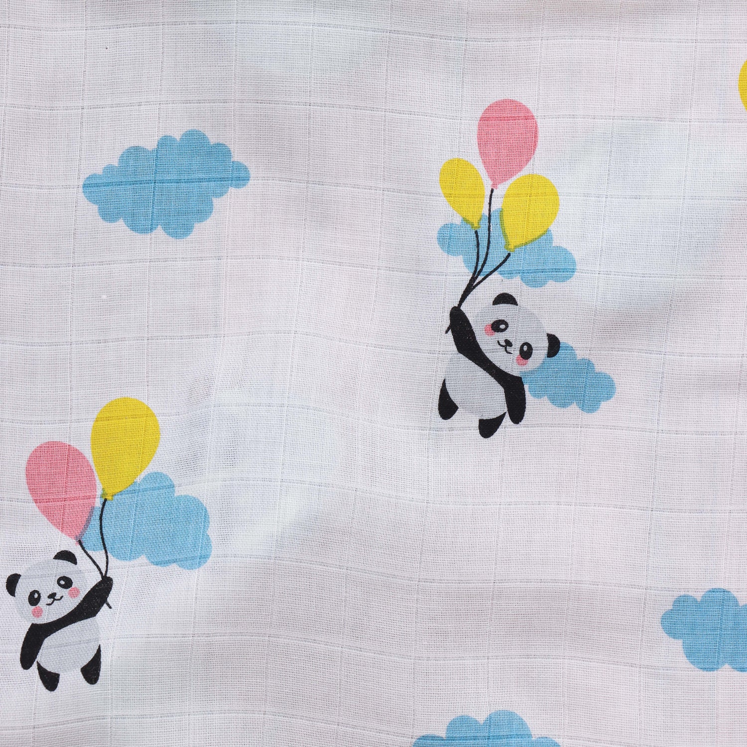 Muslin towel for babies with panda balloon print. 70x70 cm. Lightweight, soft & adorable.