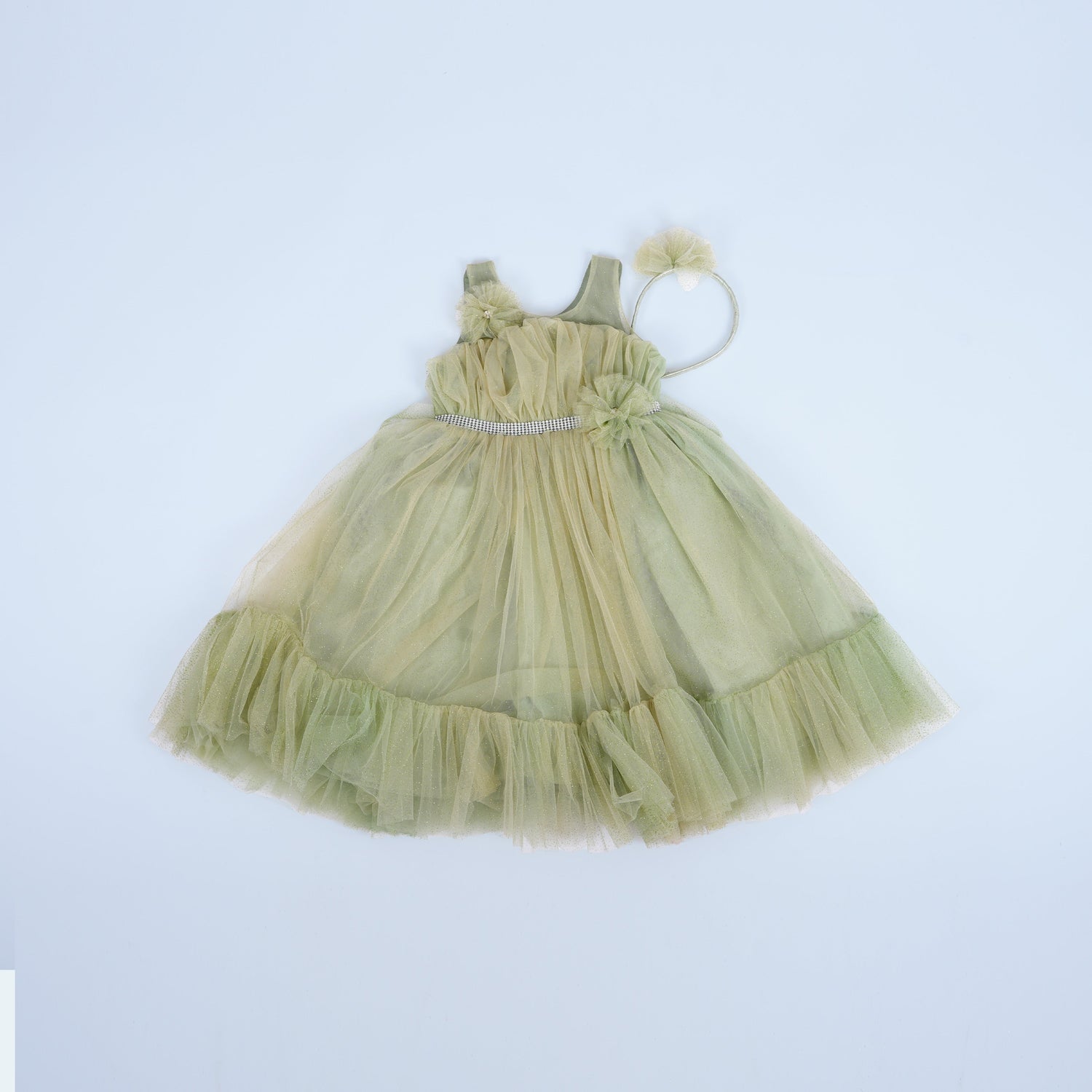 Elegance in Green: Layered Tulle Dress for Festive Moments