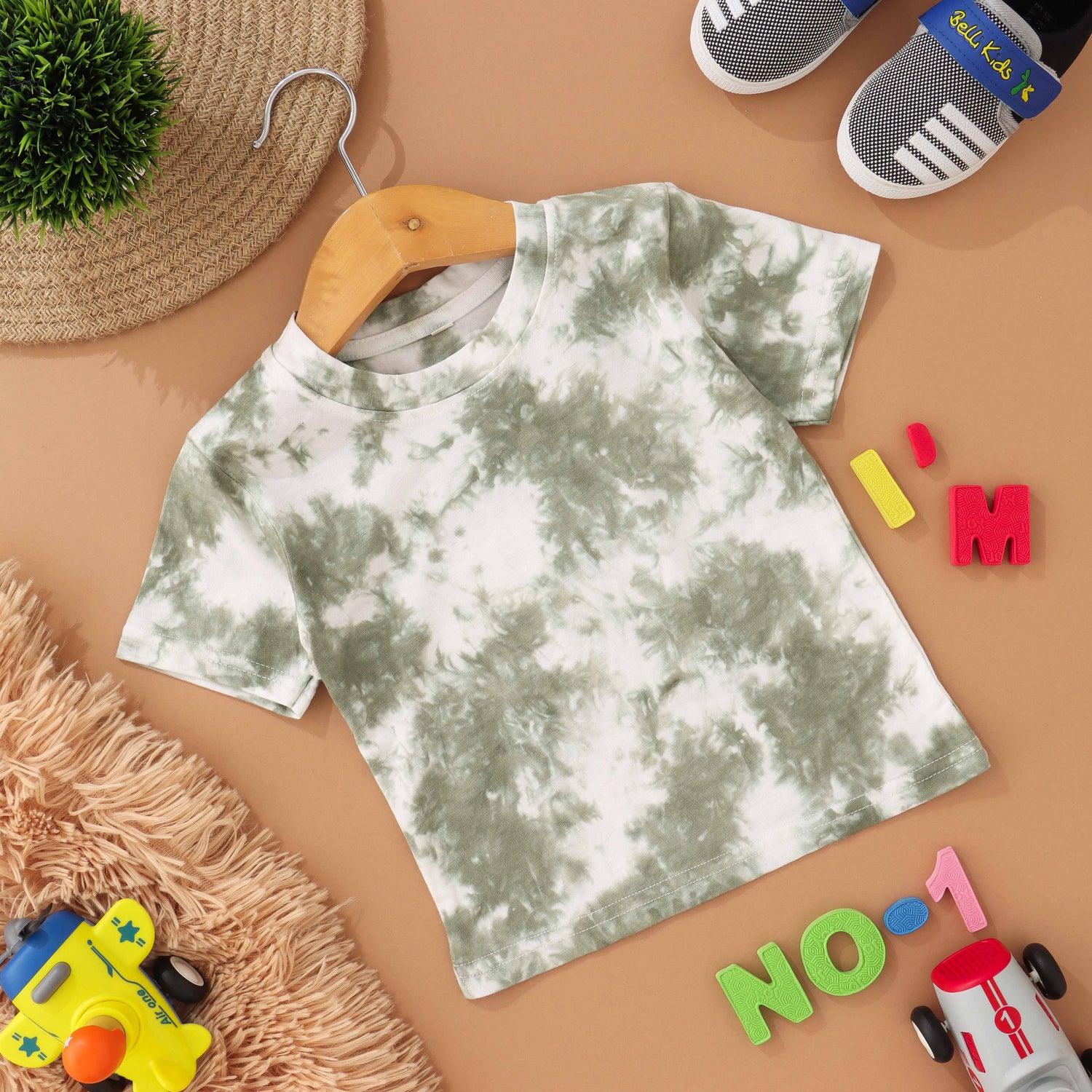 Nature's Swirl: Green Tie & Dye Kids T shirt