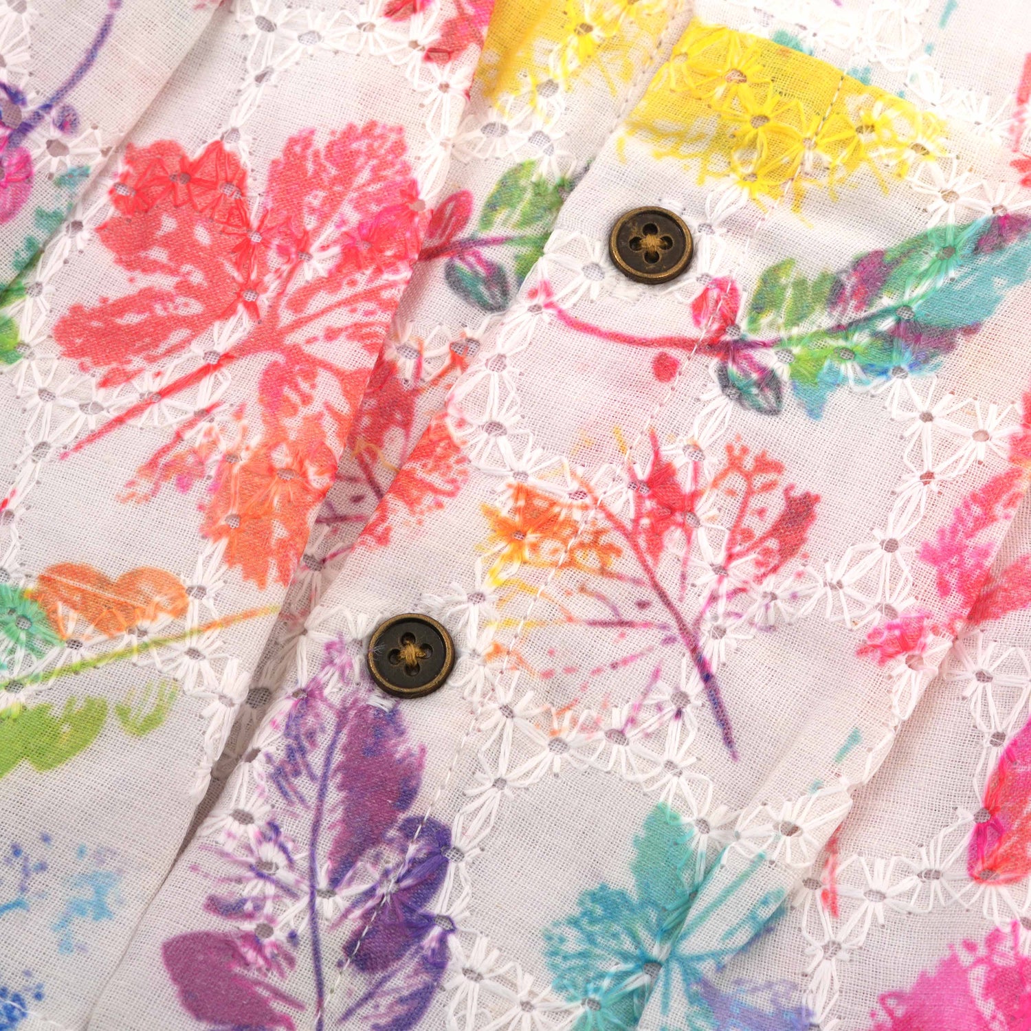 Baby girls hakoba frill frock in multicolor leaf print (NB–24M). Lightweight cotton with frill sleeves & button closure – stylish festive & casual dress.