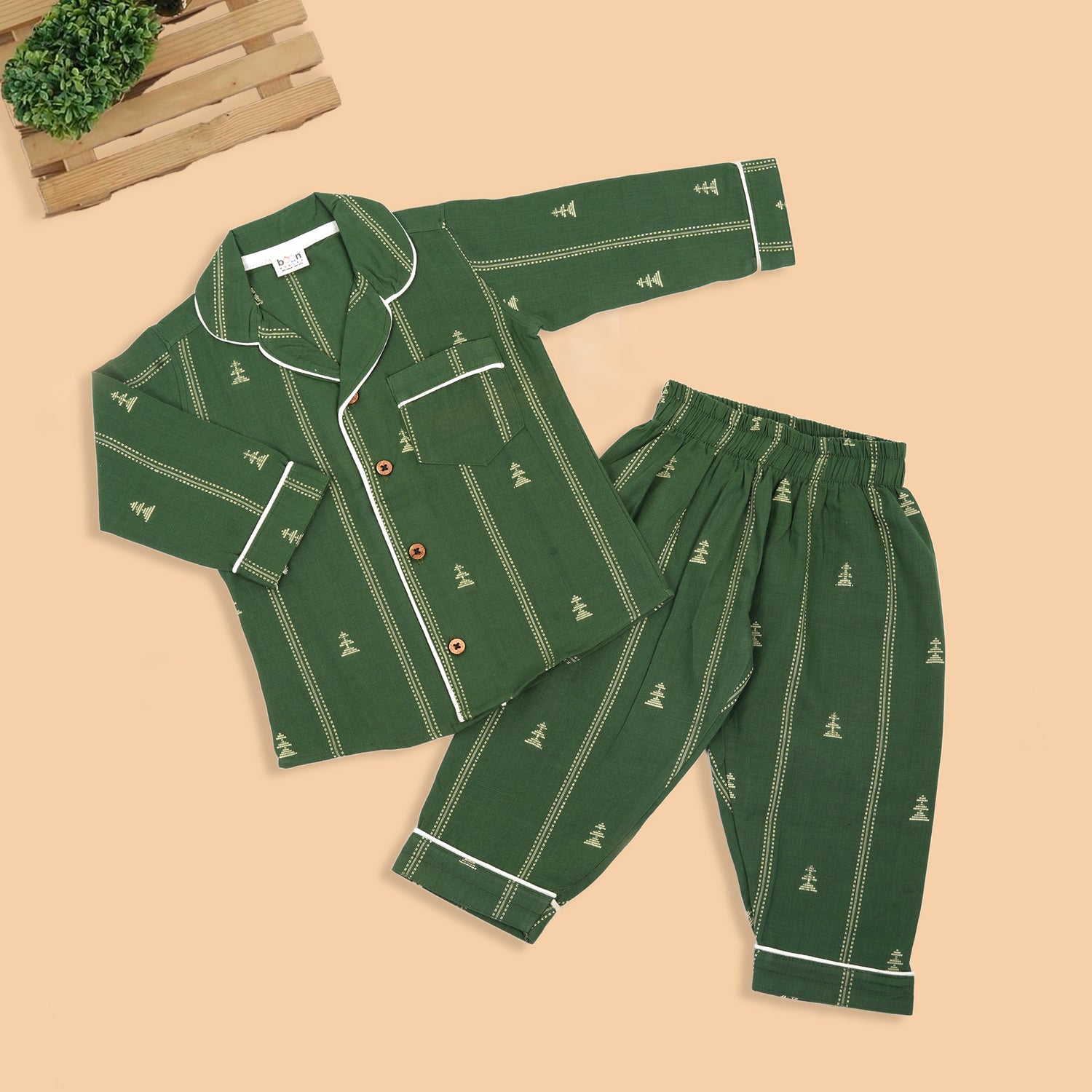 Elegant Green Cotton Girls' Nightwear – Soft & Cozy