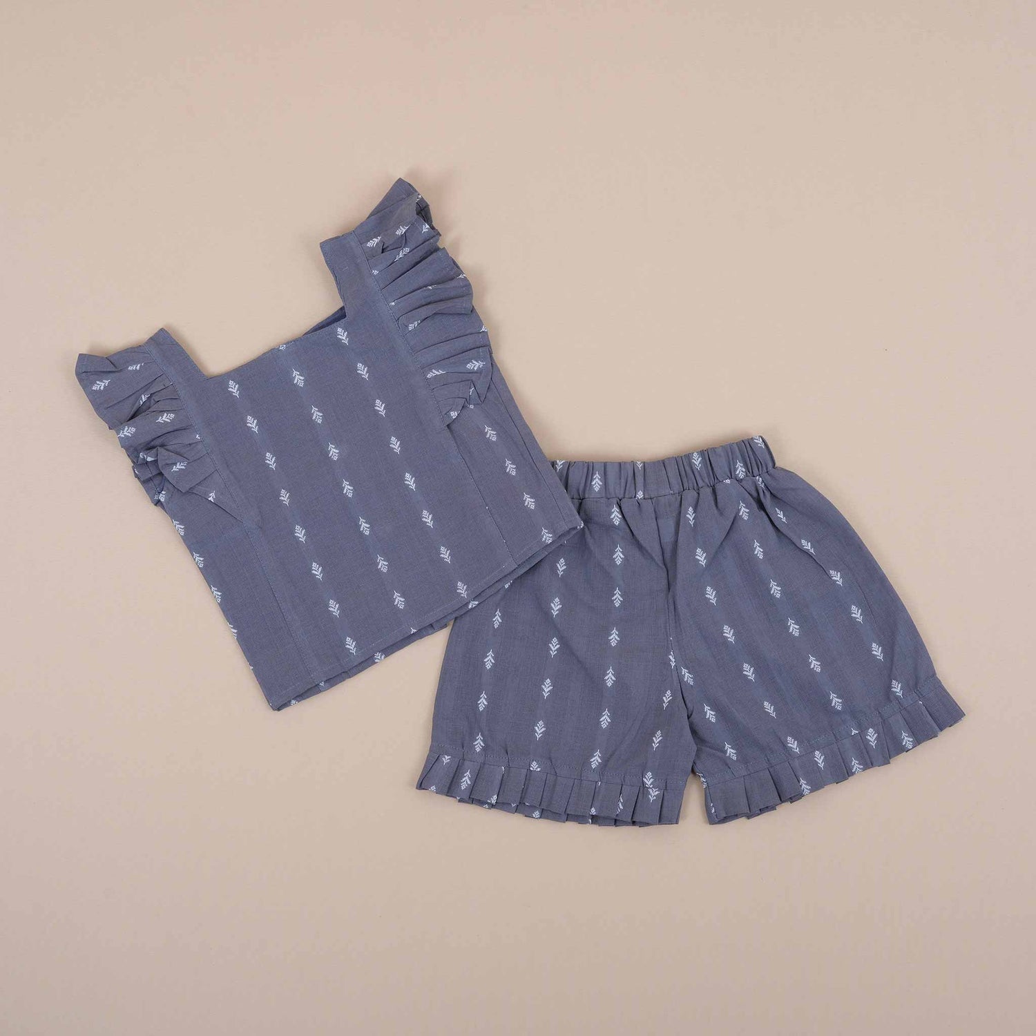 Trendy Grey Chevron Cotton Girls Co-Ord Set - Elegant & Comfortable