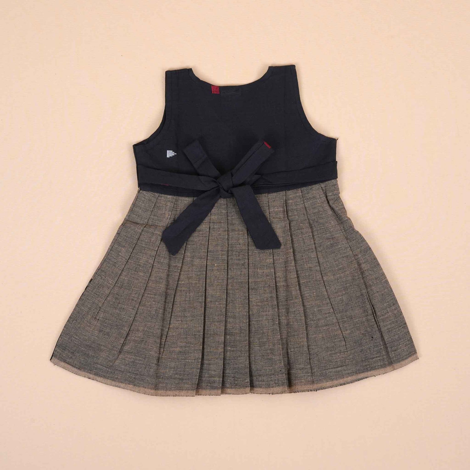 Elegant Cotton Frock for Girls – Ethnic Sleeveless Dress