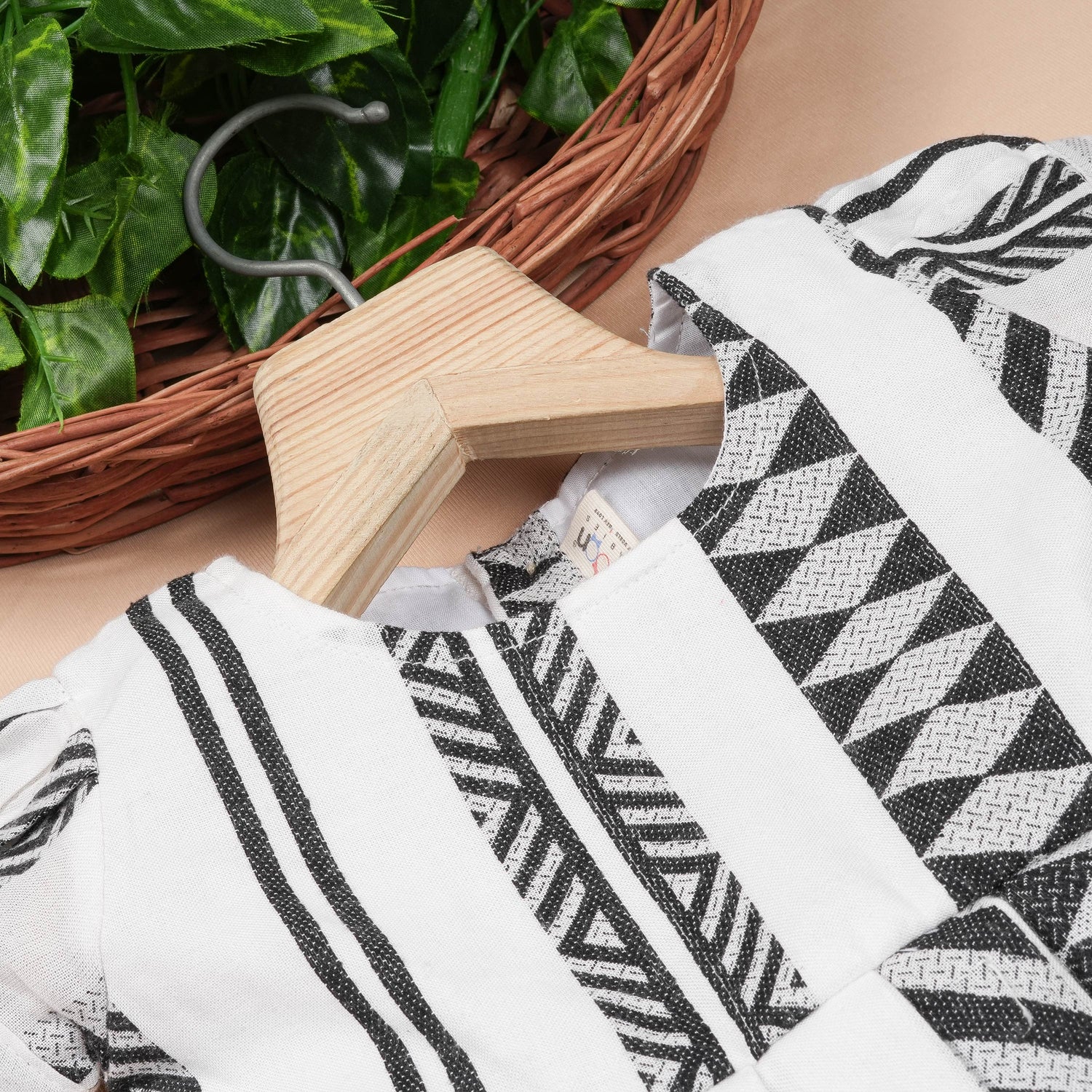 Girls Premium Cotton Casual Bow Frock – Elegant Black & White Stripe Pattern