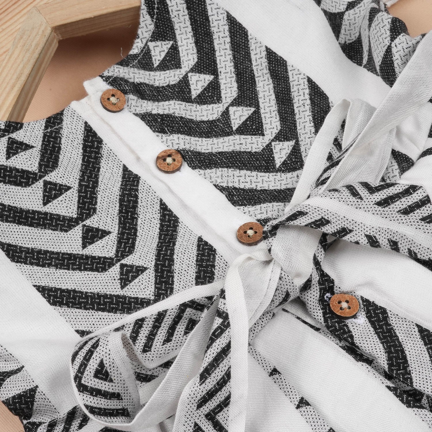 Girls Premium Cotton Casual Bow Frock – Elegant Black & White Stripe Pattern