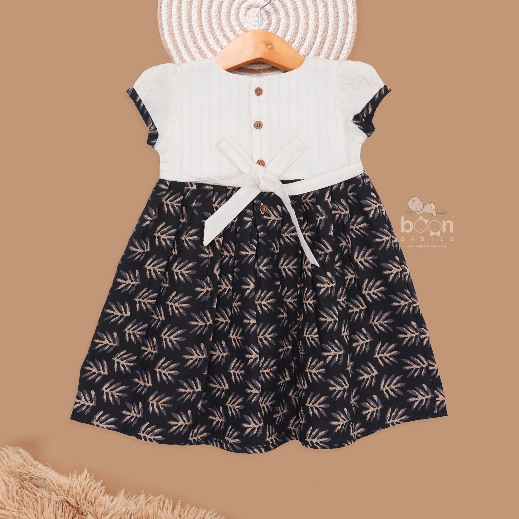 Elegant Black Leaf Frock with Floral Print