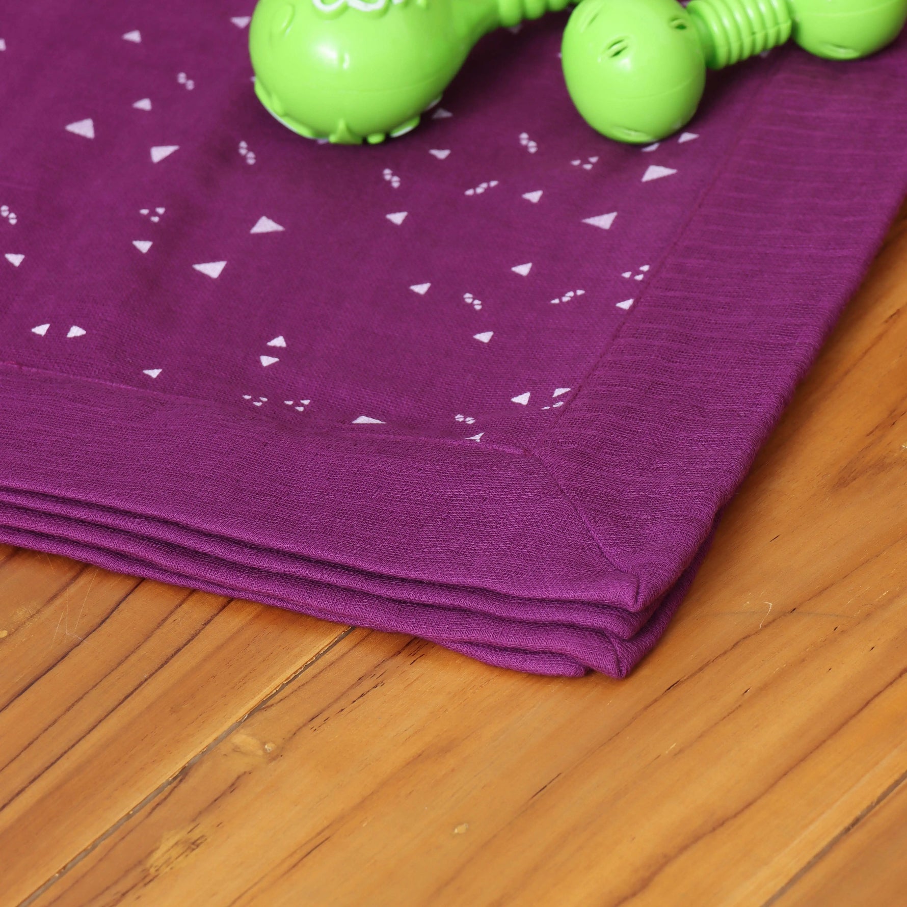 Snuggly Prints: Cute 6-Layer Blanket for Little Ones Boon Babies