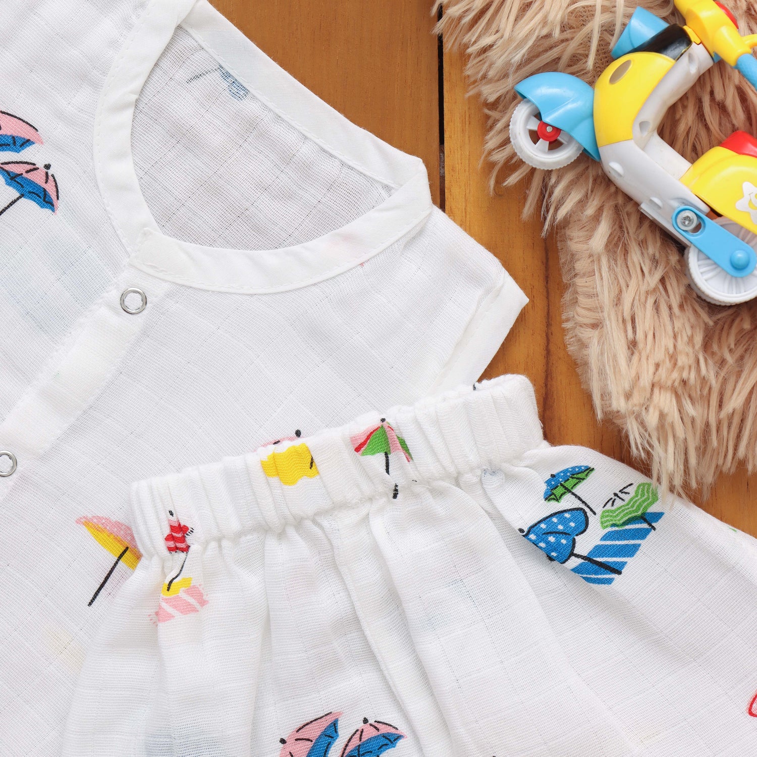 Adorable Muslin Jabla and Shorts Combo – Breathable and Stylish Boon Babies