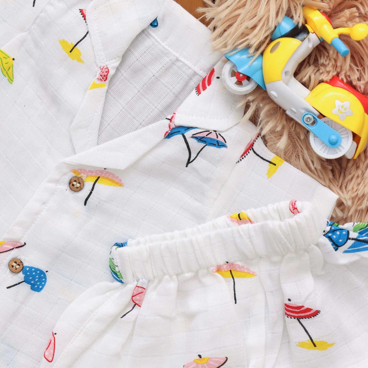 Playtime Set: Cute Boys Shirt and Shorts Set Boon Babies