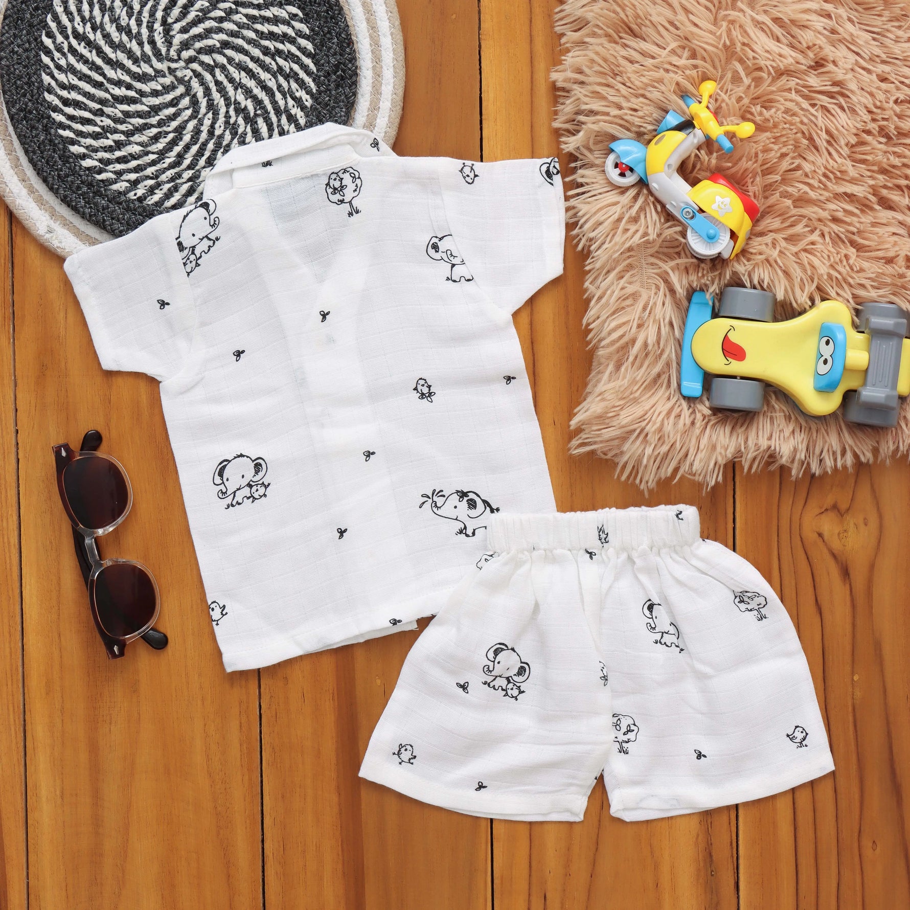 Playtime Set: Cute Boys Shirt and Shorts Set Boon Babies