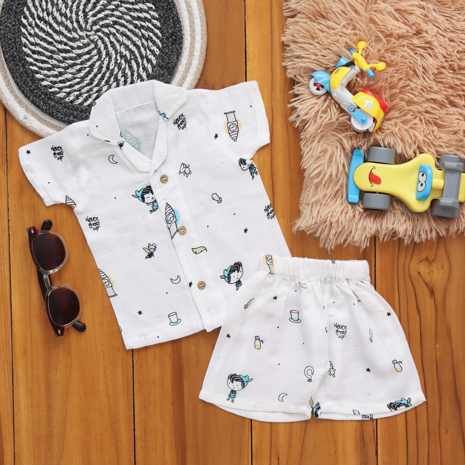 Playtime Set: Cute Boys Shirt and Shorts Set Boon Babies