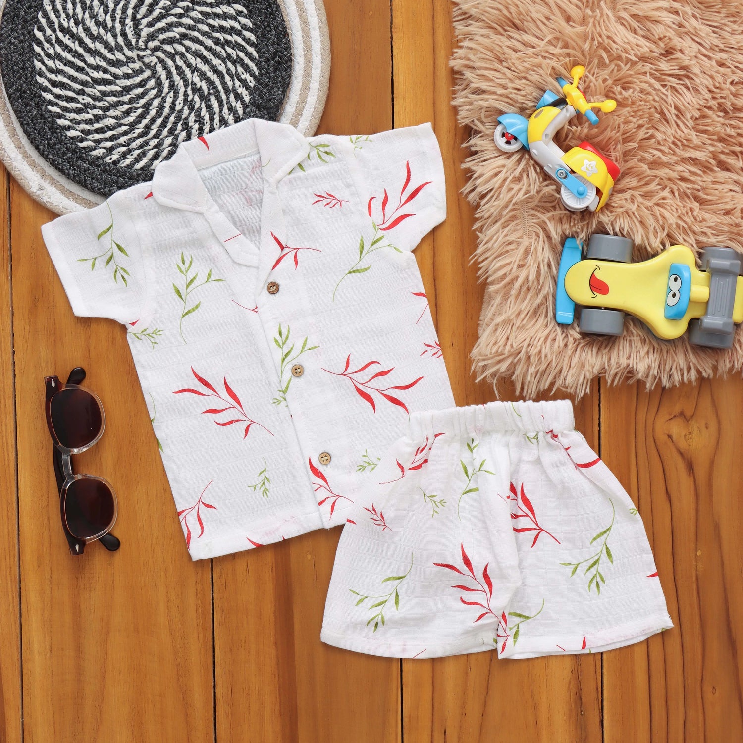 Playtime Set: Cute Boys Shirt and Shorts Set Boon Babies