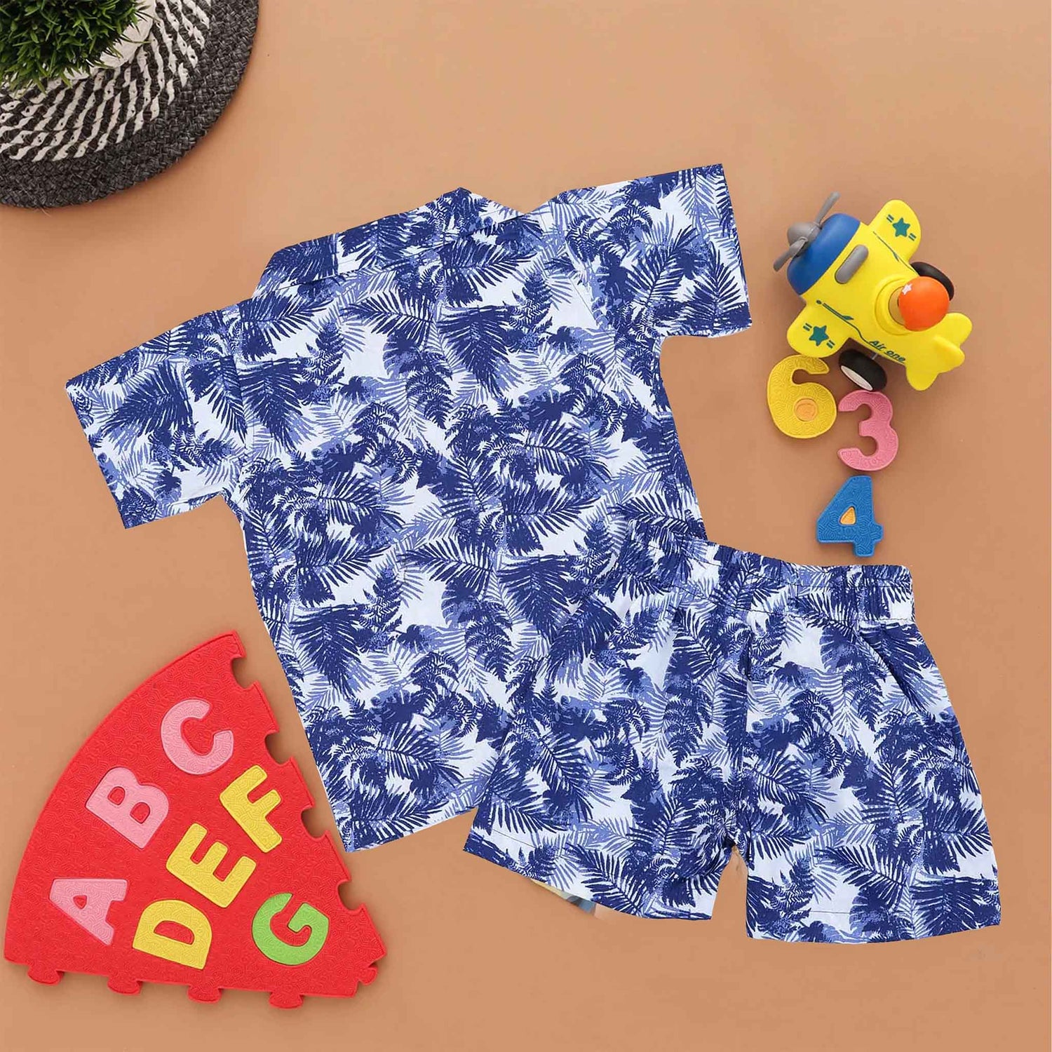 Boys Open Collar Printed Shirt and Shorts Set – Tropical Blue Palm Design