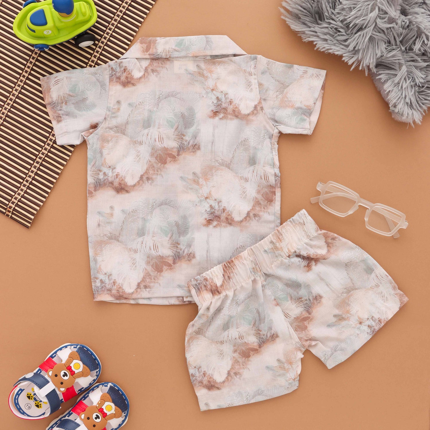 Soaring Style: Stylish Boys' Feather Print Shirt and Shorts Set Boon Babies
