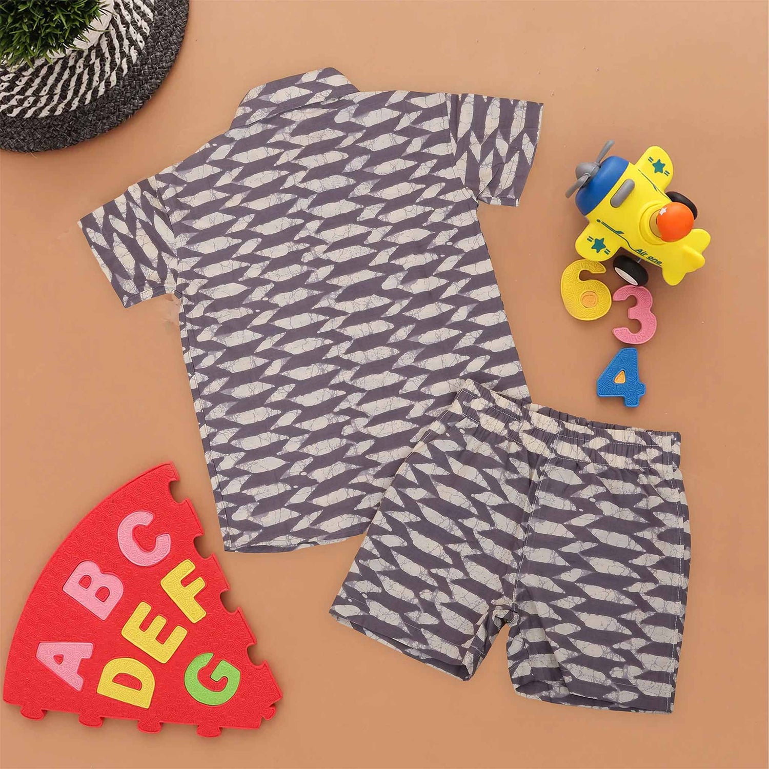 Boys Cotton Shirt and Shorts Set – Abstract Batik Print Combo
