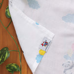 Muslin towel for babies with panda balloon print. 70x70 cm. Lightweight, soft & adorable.