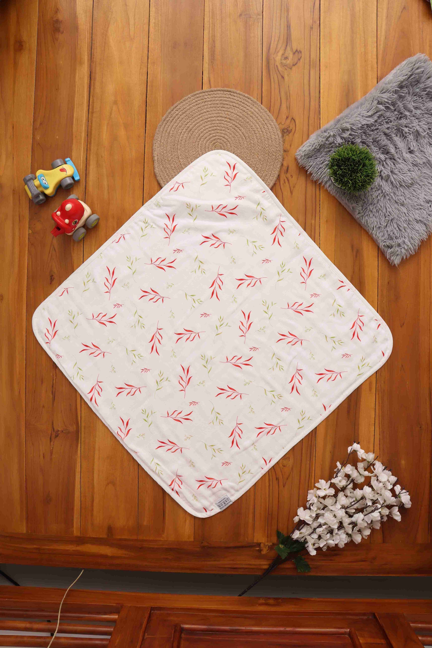 Chic Hooded Baby Towels with Fun Prints - Baby Essentials Boon Babies