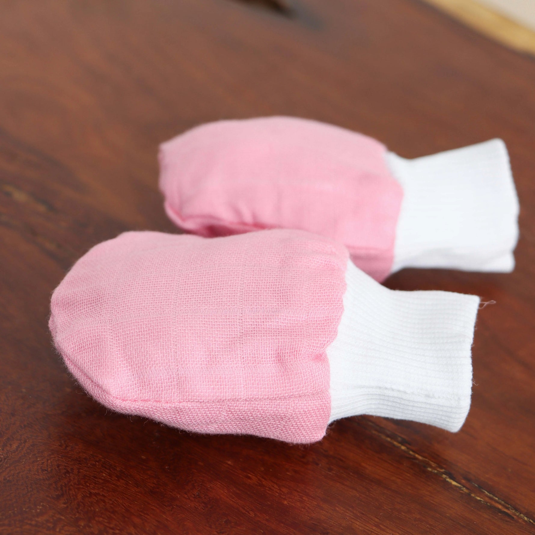 Everyday Essentials: Solid Color Baby Capset for Little Ones Boon Babies