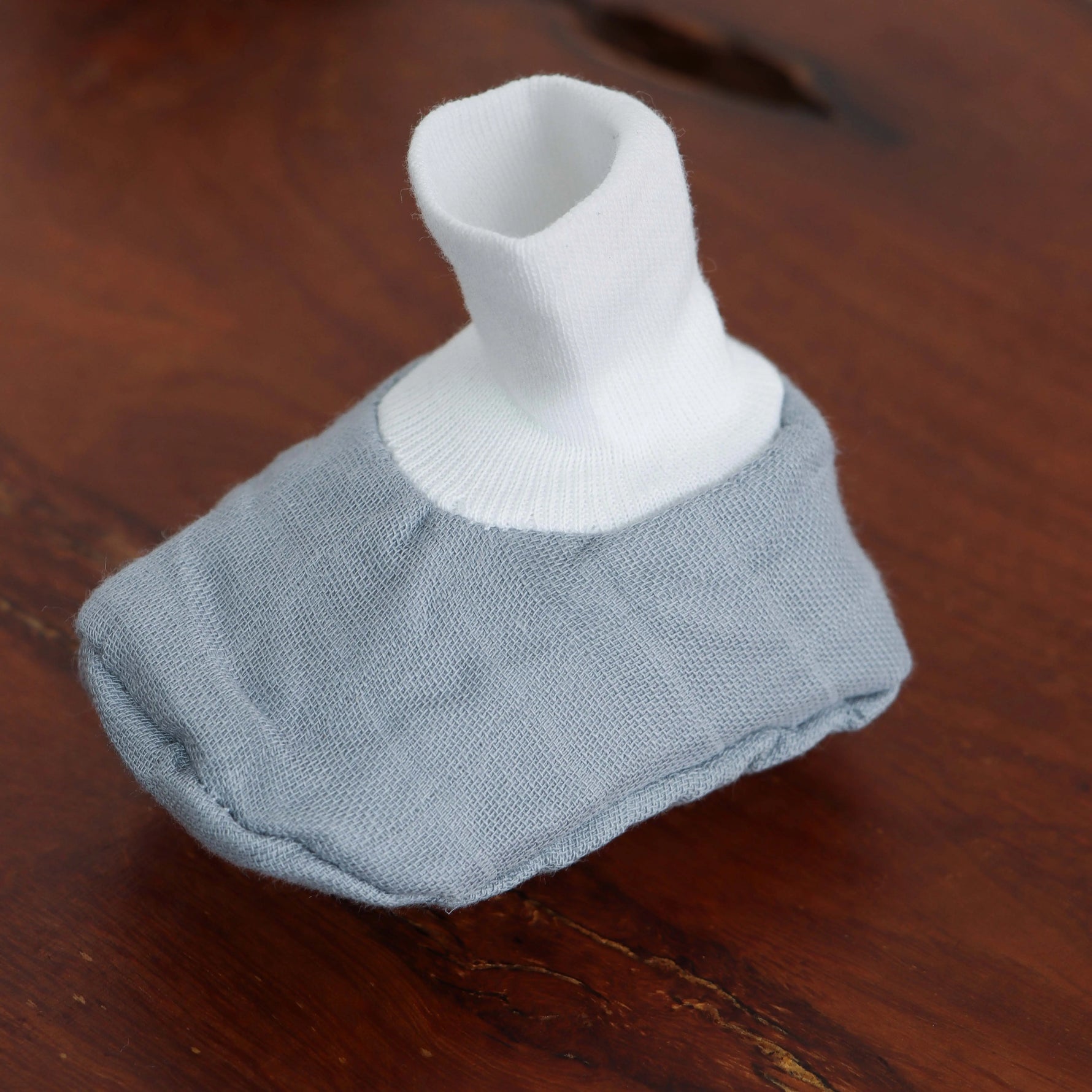 Everyday Essentials: Solid Color Baby Capset for Little Ones Boon Babies