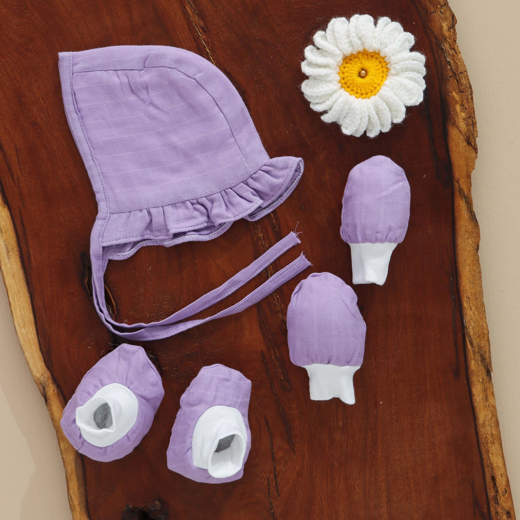 Everyday Essentials: Solid Color Baby Capset for Little Ones Boon Babies