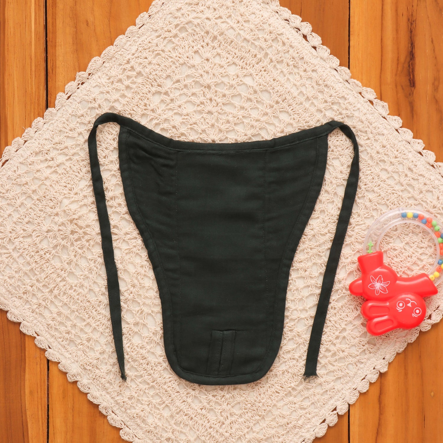 Minimalist Solid Nappy for Newborns - Clean and Comfortable Boon Babies