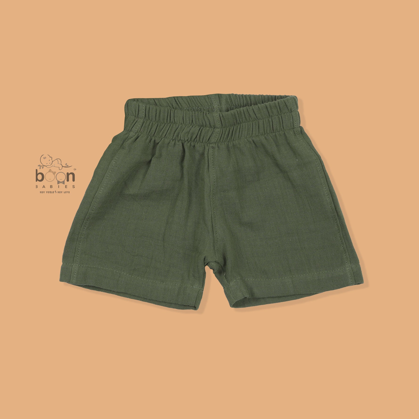 Olive green crinkle muslin shirt and shorts set with giraffe embroidery for boys aged 12M–5Y – a soft, breathable outfit by Boon Babies in Coimbatore.
