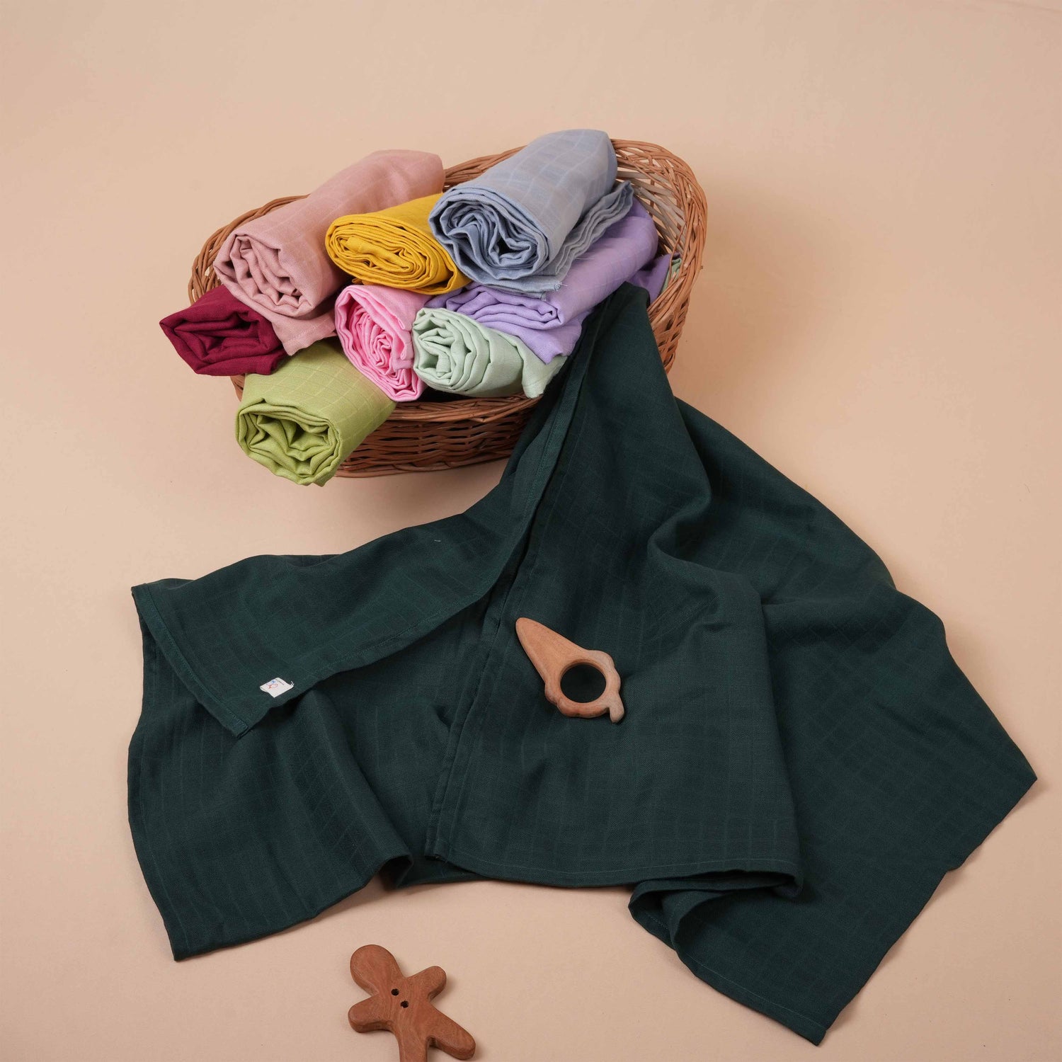 Dark Green Muslin Baby Swaddle – Soft & Breathable