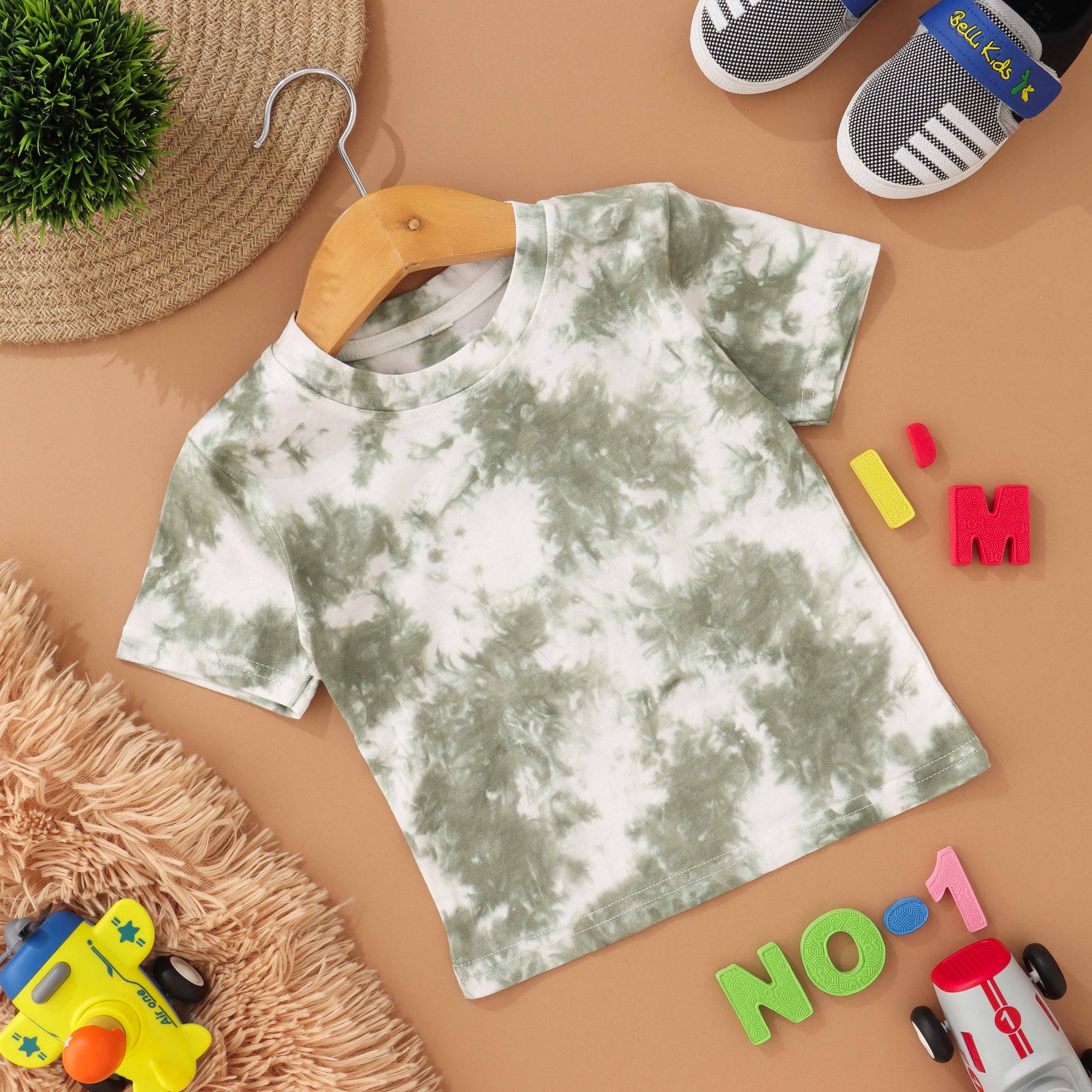 Nature's Swirl: Green Tie & Dye Kids T shirt Boon Babies