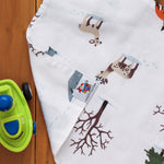 Muslin baby wipe cloth with forest animal print. 32x32 cm. Gentle, soft, washable, and perfect for everyday baby care.